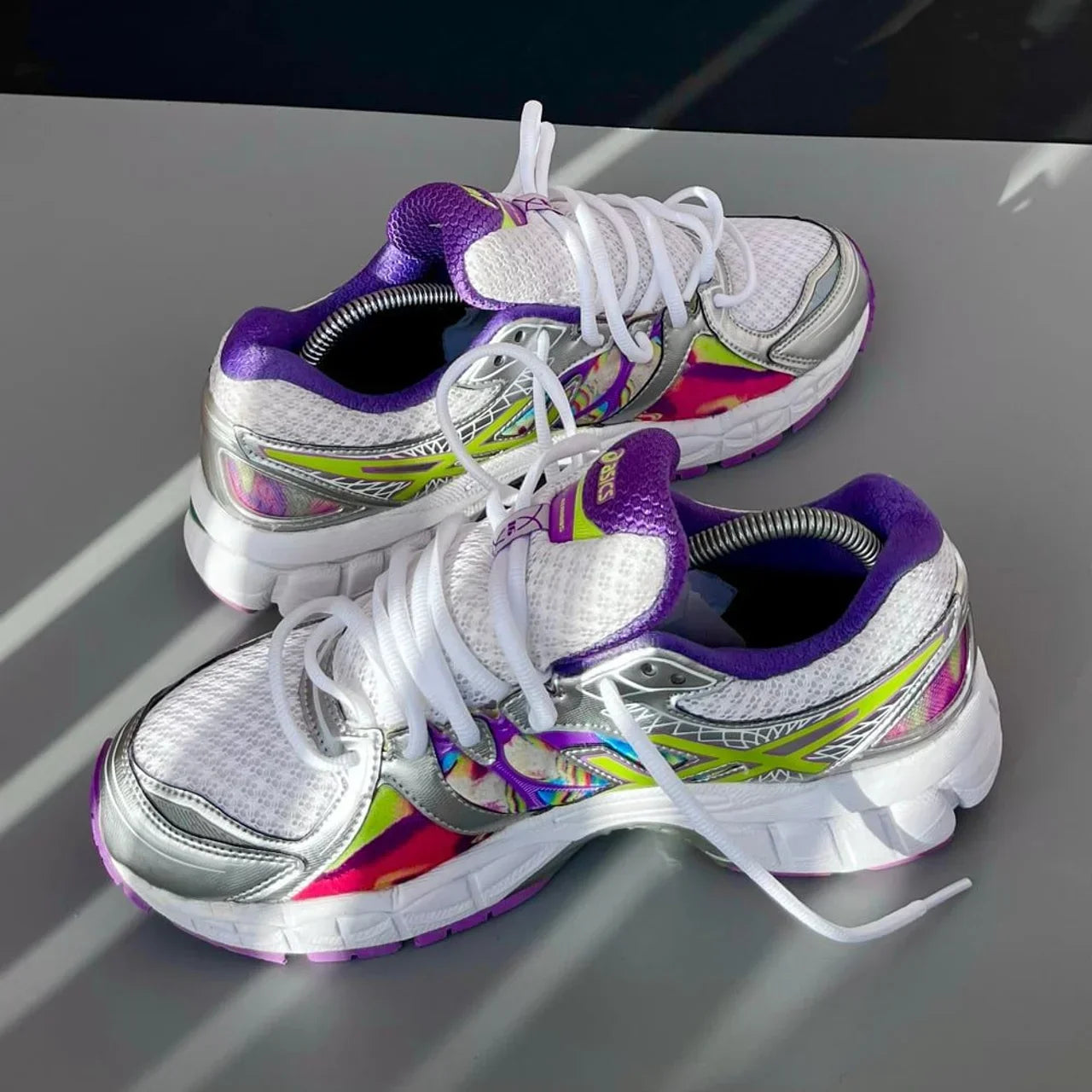 GEL NIMBUS 16 - MOON